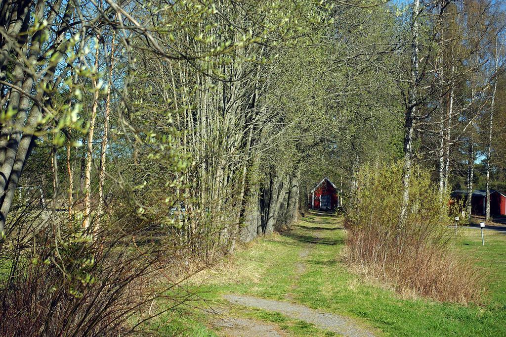 Lits Camping, Stugby Och Kanot Extérieur photo