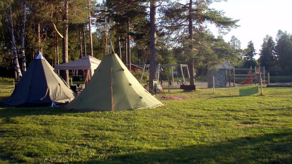 Lits Camping, Stugby Och Kanot Extérieur photo