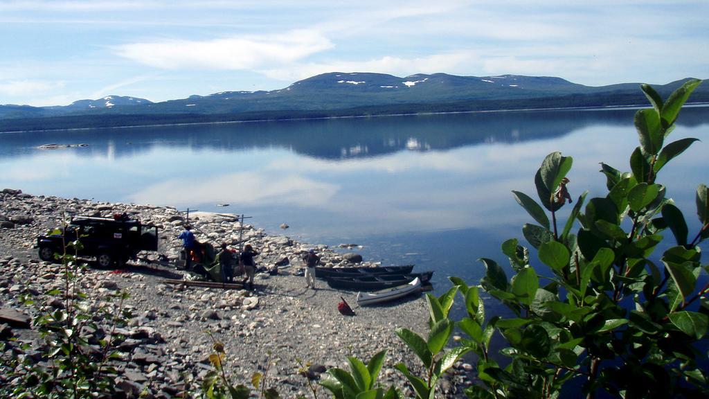 Lits Camping, Stugby Och Kanot Extérieur photo